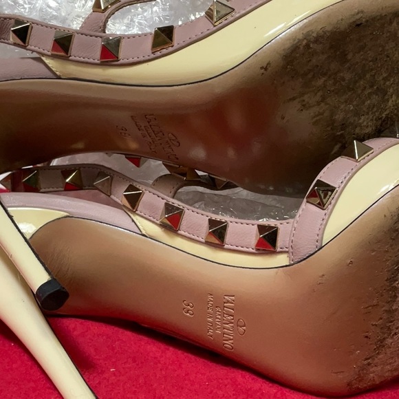 Valentino Rouckstud Double strap pointy toe off white patent leather high heels - Picture 9 of 16